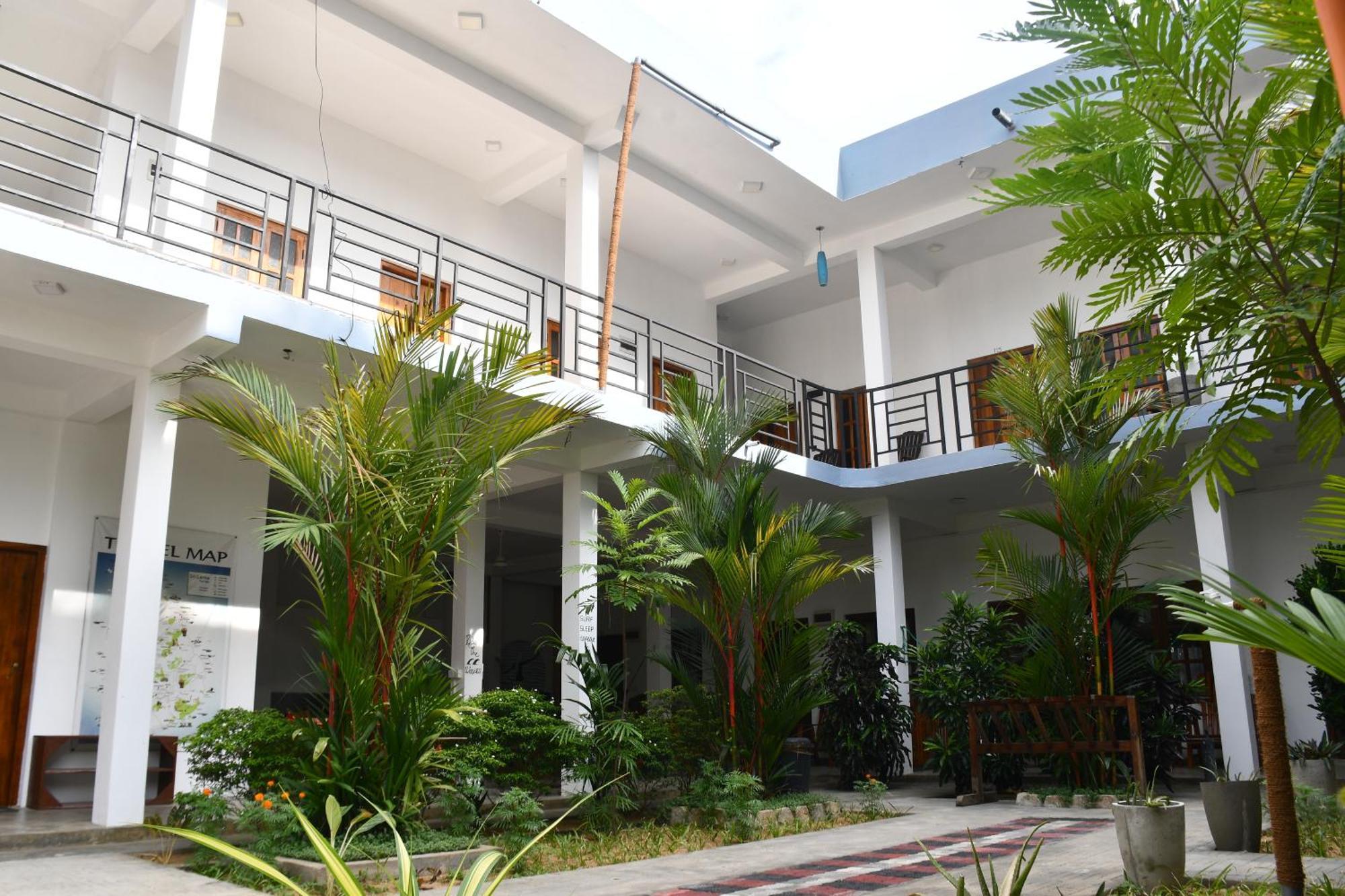 Pearl Of The Bay Hotell Arugam Bay Exteriör bild